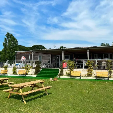 Starwake On The Lake Porto Fuori